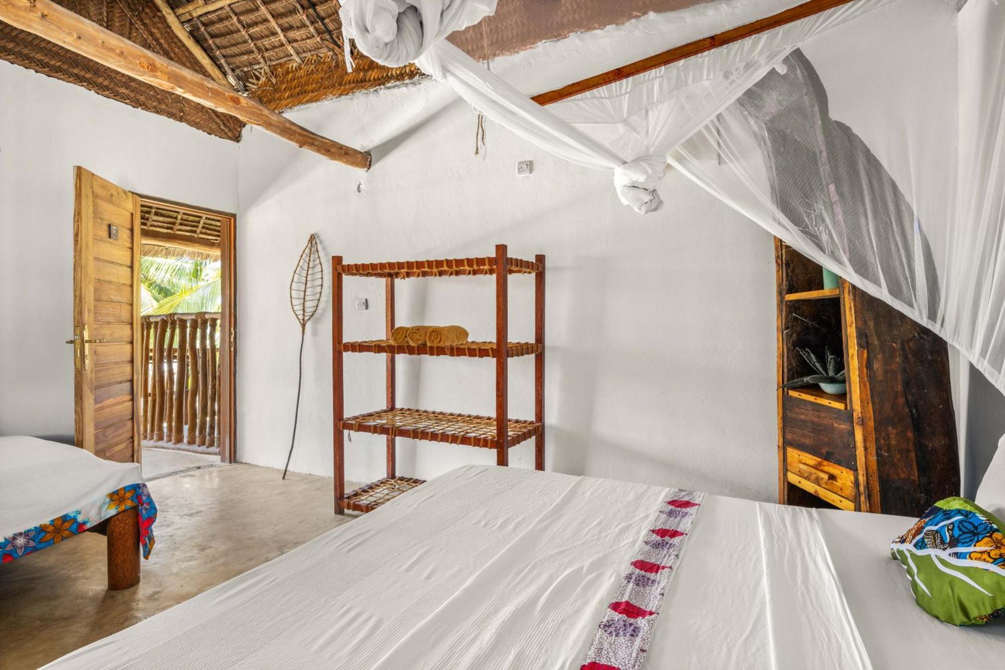 Shanuo Beach Bungalows Michamvi Oda fotoğraf